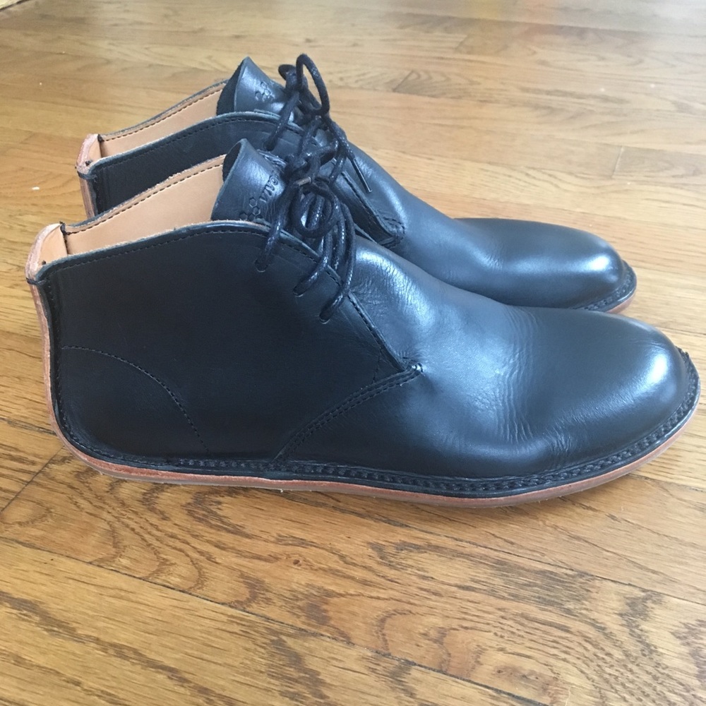 Vivobarefoot Porto Rocker